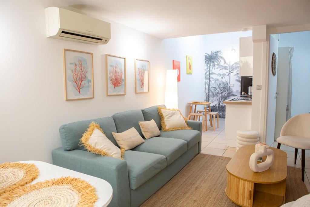 Duplex carré d'or au calme sur cour 100m de la plage - 1