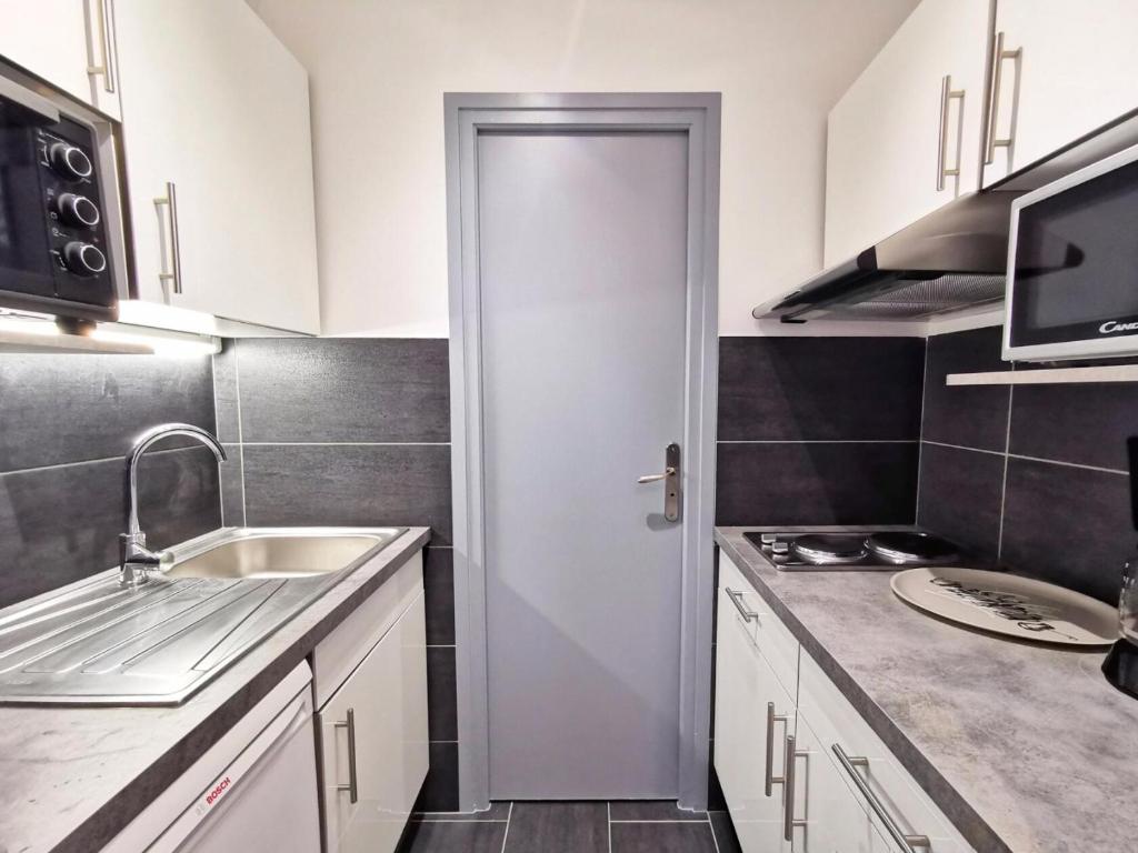 Résidence Le Chateau Durieux 4 - Coup de coeur pour ce petit studio entièrement relooké ! MAE-7184 - 3