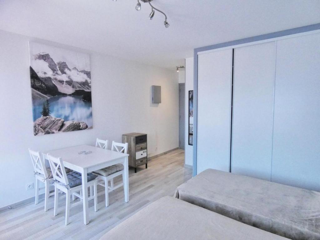 Résidence Le Chateau Durieux 4 - Coup de coeur pour ce petit studio entièrement relooké ! MAE-7184 - 5