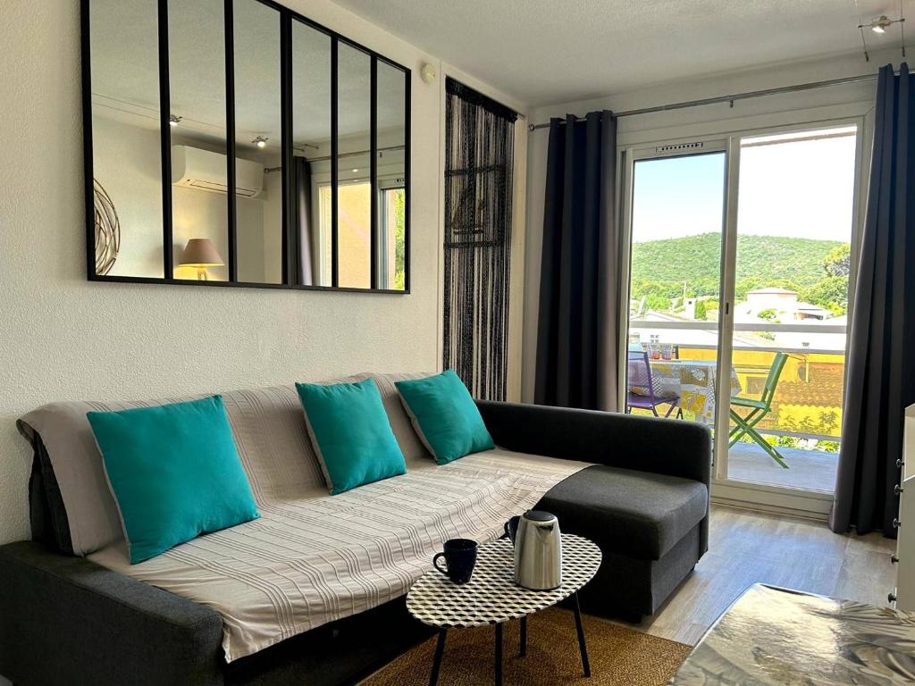 BO570-T62 Studio cabine 4 couchages BORMES LES MIMOSAS - 1