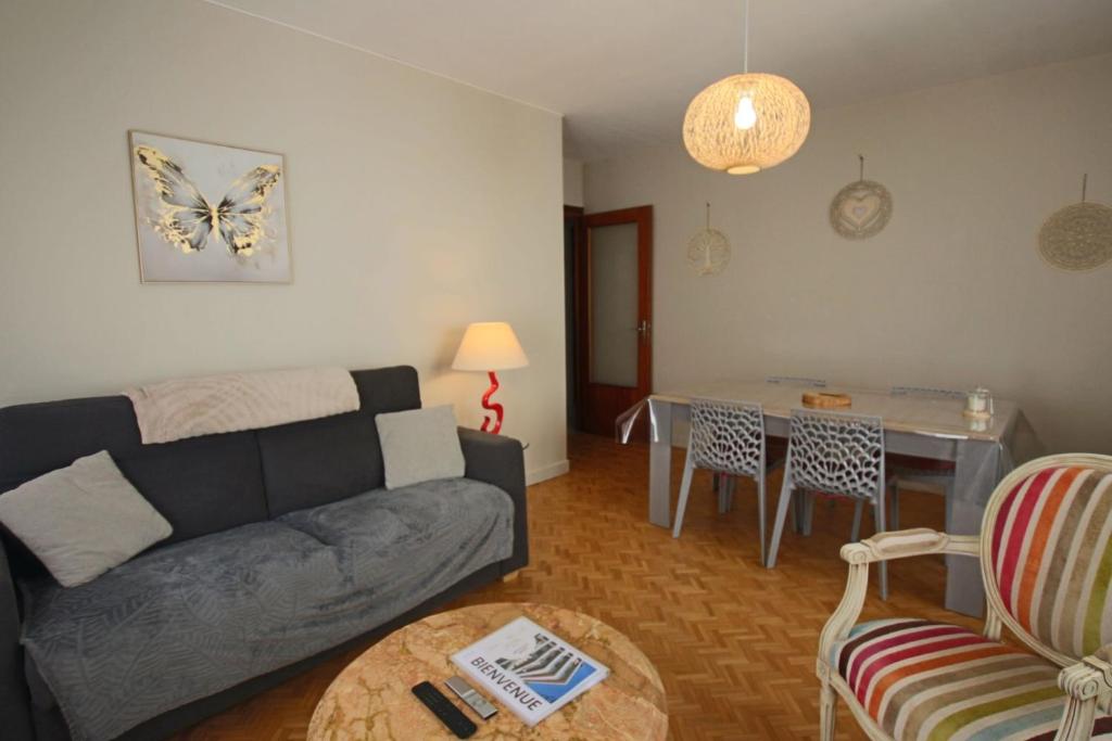 Appartement T2 55 m2 une chambre et garage - 4