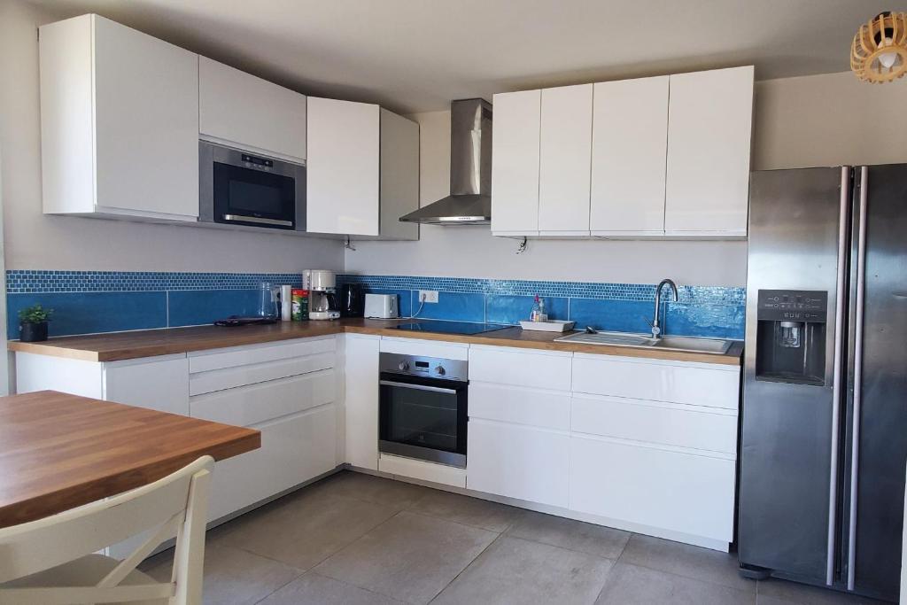 Spacious T4 with sea and Esterel views - 5
