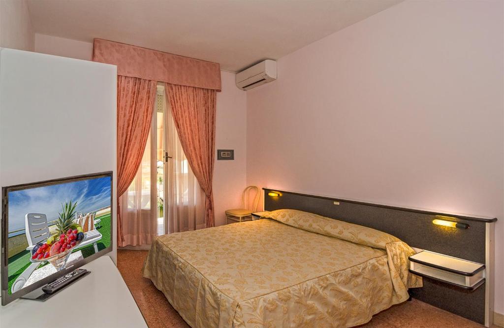 Hotel Lido - 4