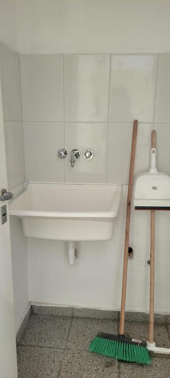 CasaMora departamento céntrico con cochera gratis, 2 habitaciones - 5