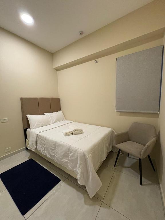 Fresh 2 bedroom apt in Villa Morra - 4