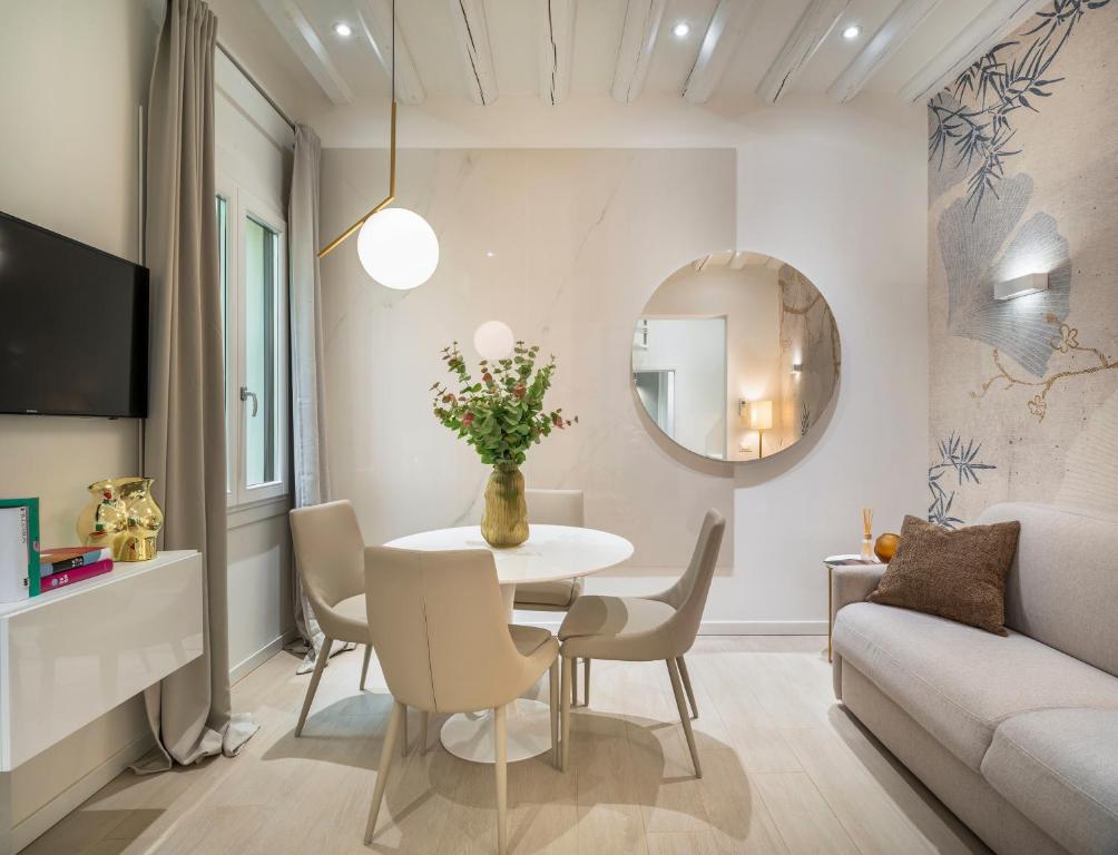 Calle Varisco Apartment with Terrace R&R - 2