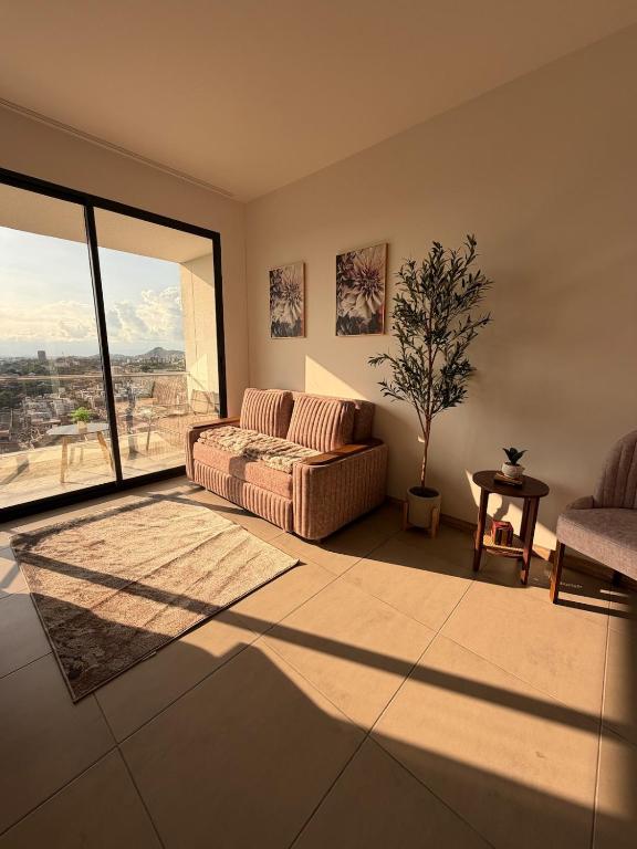 Modern apartment with a great location! - 2