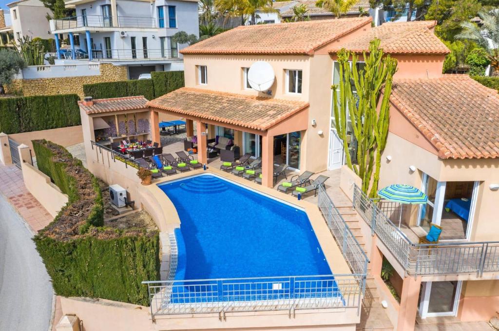 Villa Mar Flores by Villa Plus - 3