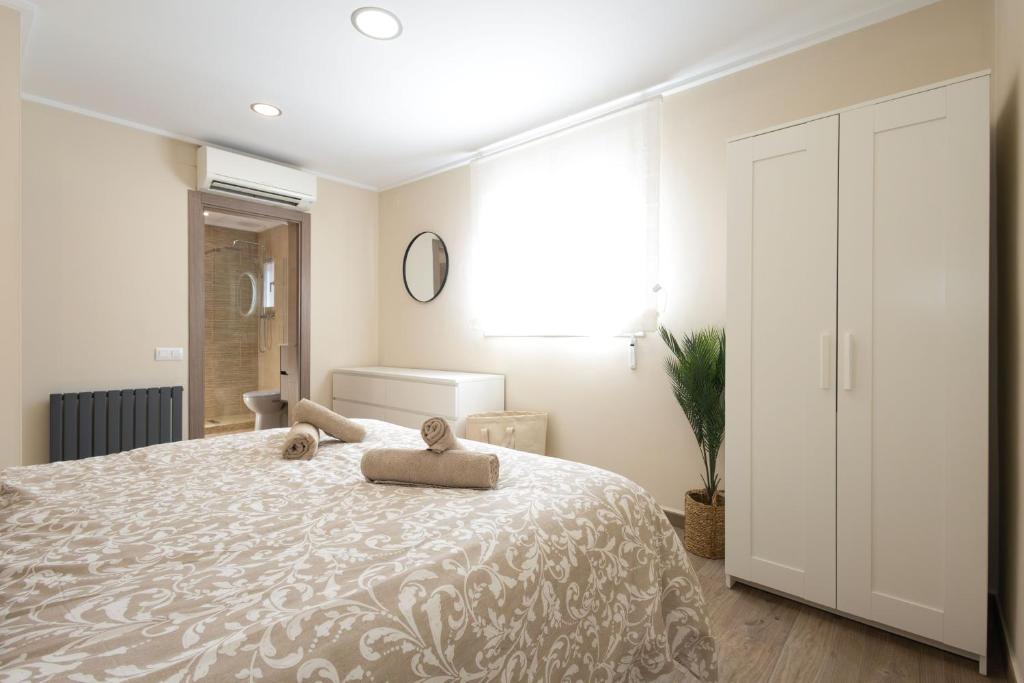 Casa Cansalá, main floor of family villa, in quiet residential area of Javea, perfect for a family holiday or a relaxed base for couples or solo travellers - 4