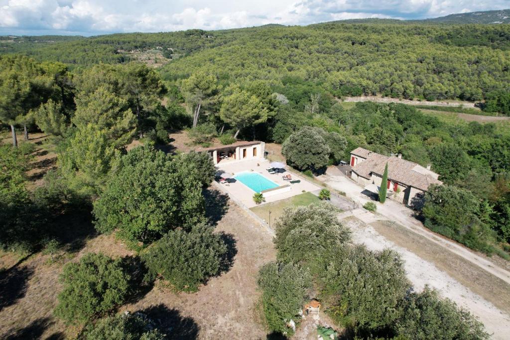 Lou Recati La Ribelle En Provence - 1
