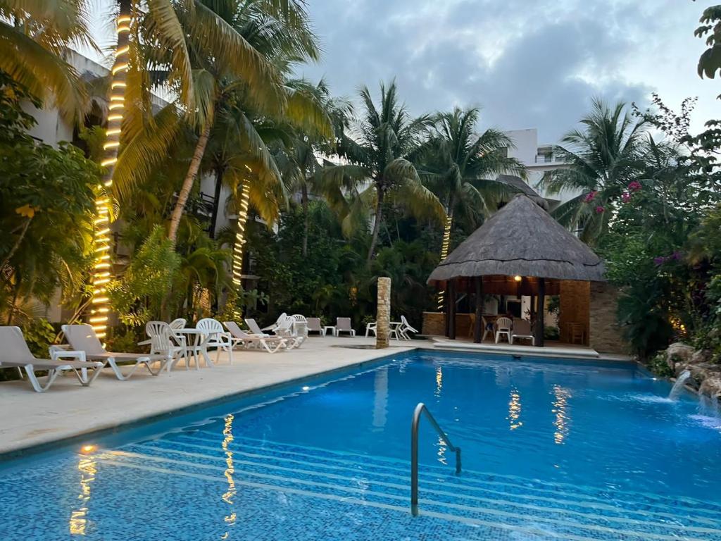 Amazing two bedroom condo steps from Coco Beach - 5