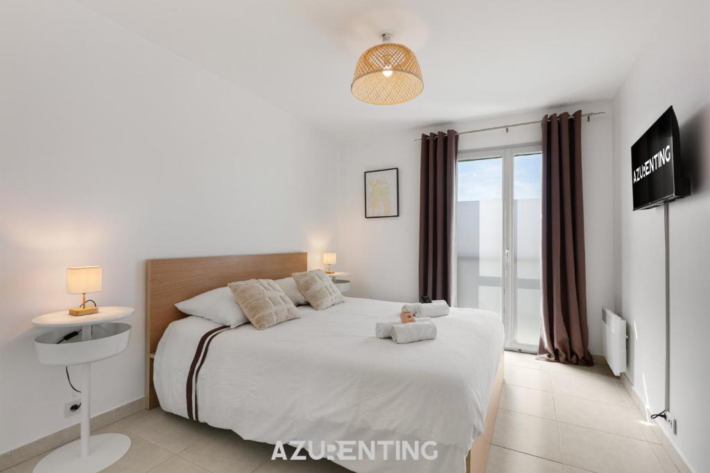 Azurenting - T3 Cœur d'Antibes - Clim - 2