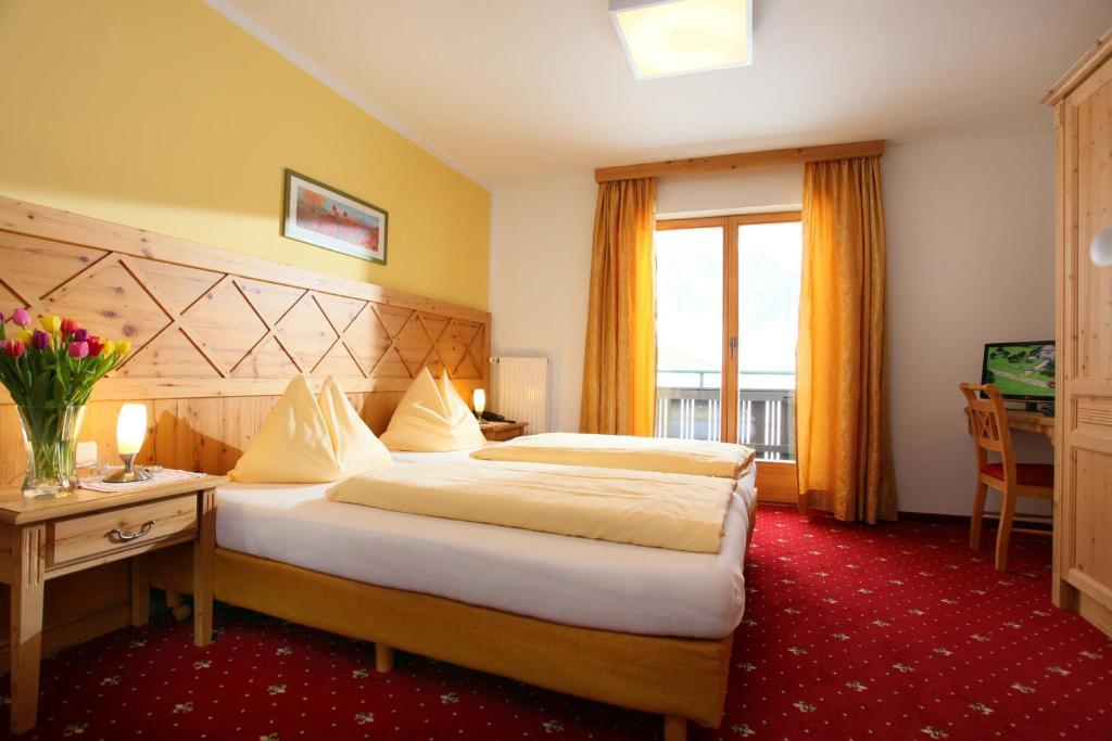 Hotel Alpenhof - 2