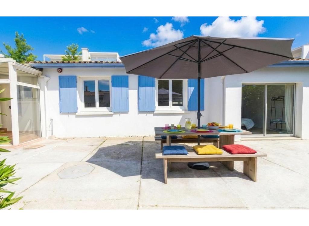 Maison plain pied hyper centre avec véranda 5 min à pied plage Royan 3 chambres - 1