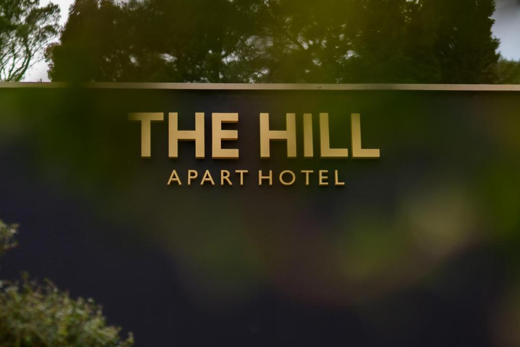The Hill Aparthotel - 4