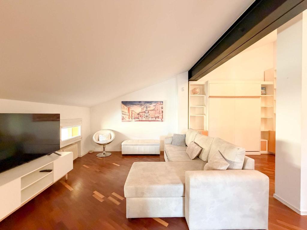 Homeby, Casa Piazza Maggiore - 1
