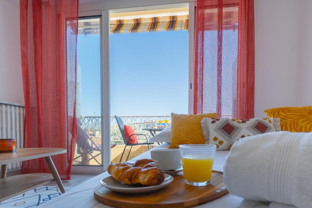 Studio Vue Mer - Terrasse Privée - Piscine - Entre Nice et Cannes - 1
