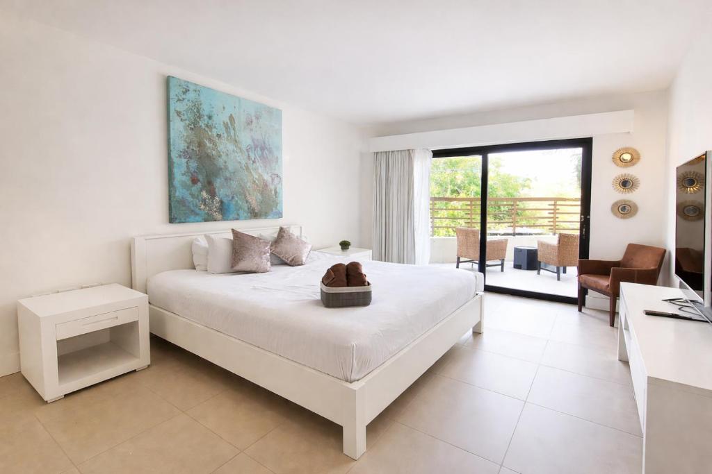 Aldea Thai Studios Steps to Beach and 5th Ave - 3