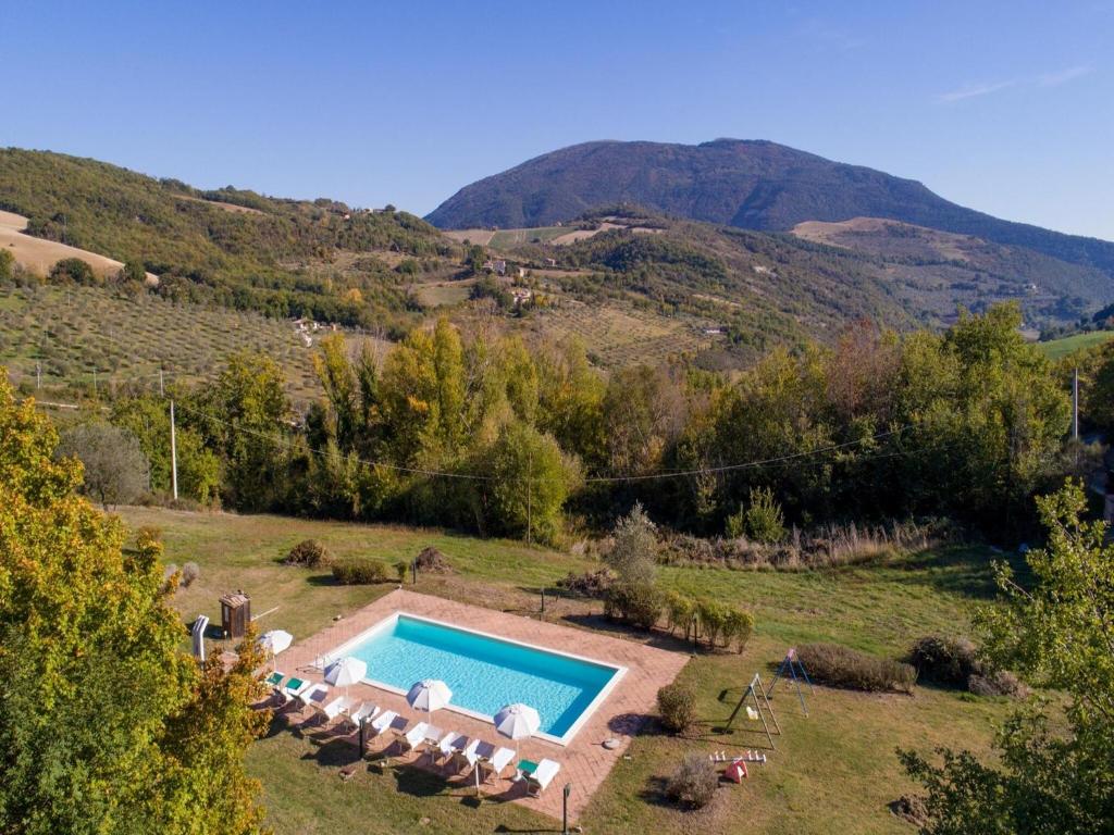 Holiday home with pool near Assisi - 2