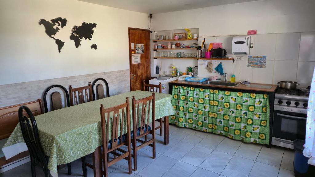 hostel comunidad Ushuaia - 2