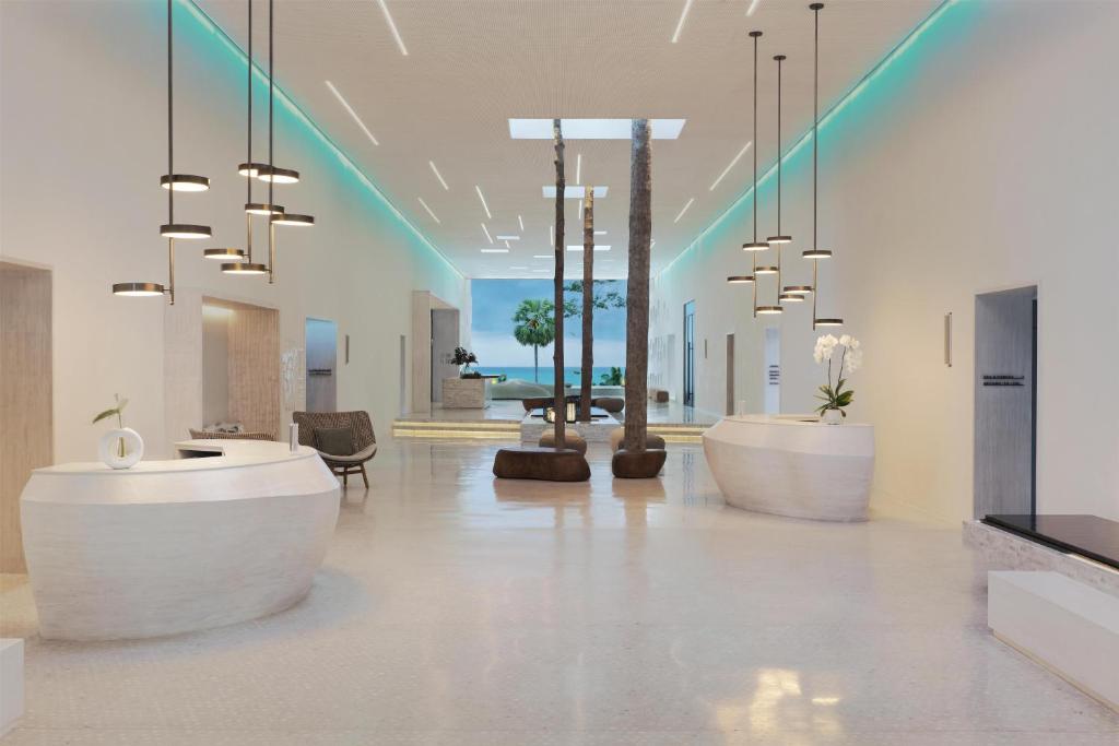 フロント・ロビー