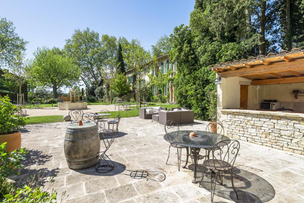 Domaine de Rhodes - 5 Chambres et 7 locations de vacances - 4