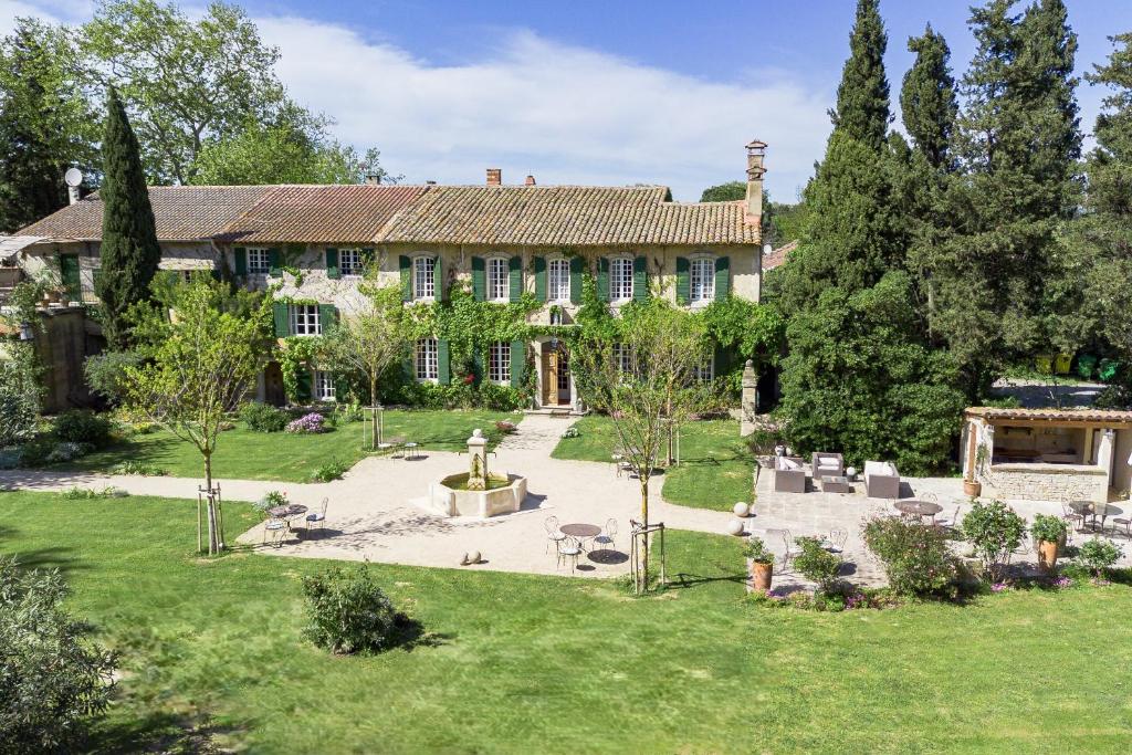Domaine de Rhodes - 5 Chambres et 7 locations de vacances - 1
