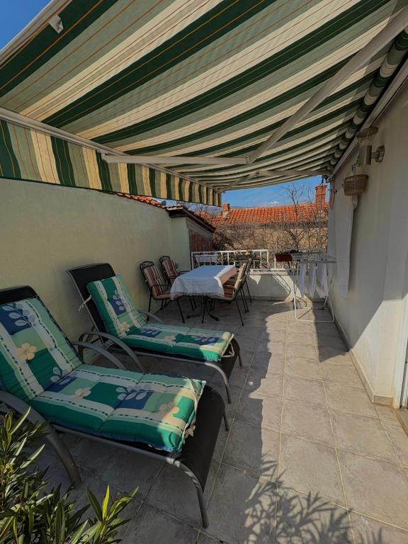 Apartment Emela & Ejla - 2