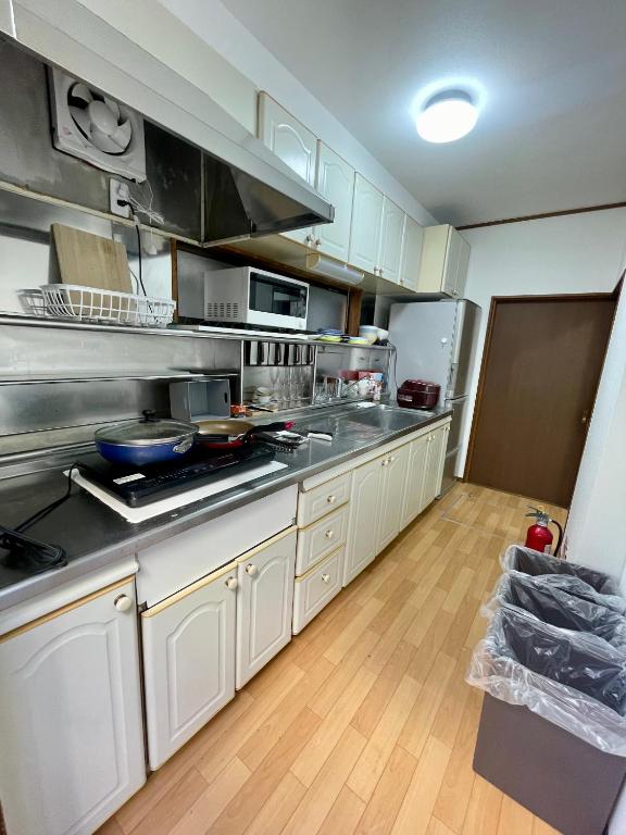 AiES Kita-Senju, 1st floor, 8-minute walk from Kita-Senju Station, direct access to Tokyo Skytree, A