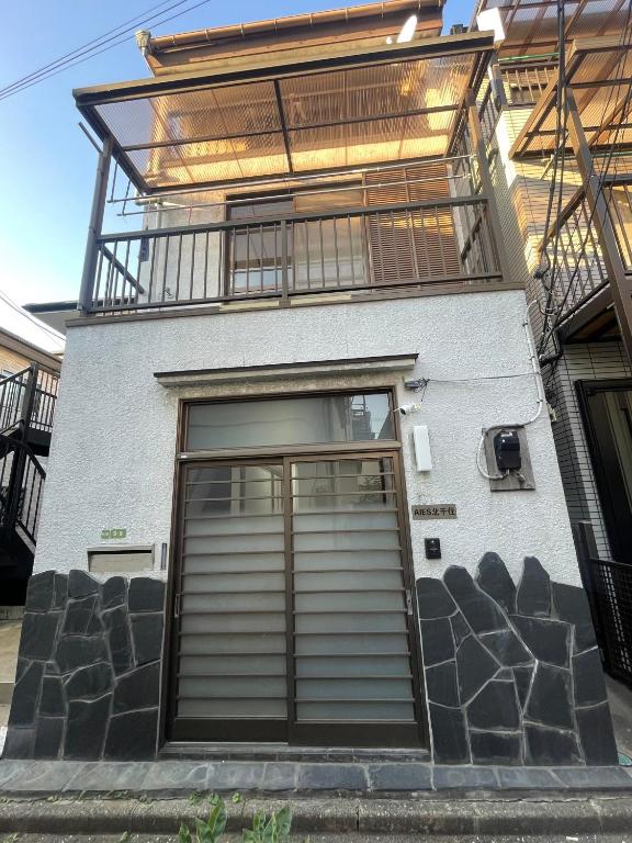 AiES Kita-Senju, 1st floor, 8-minute walk from Kita-Senju Station, direct access to Tokyo Skytree, A