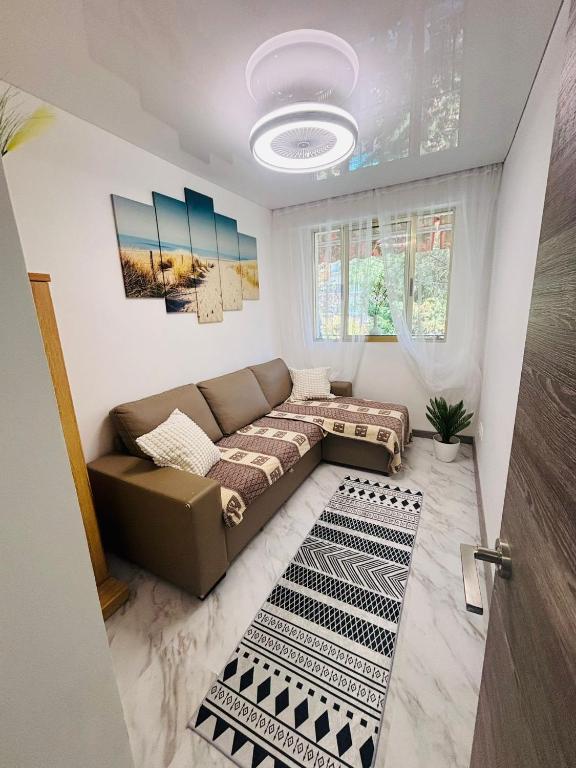 Salou Guesthouse - 3