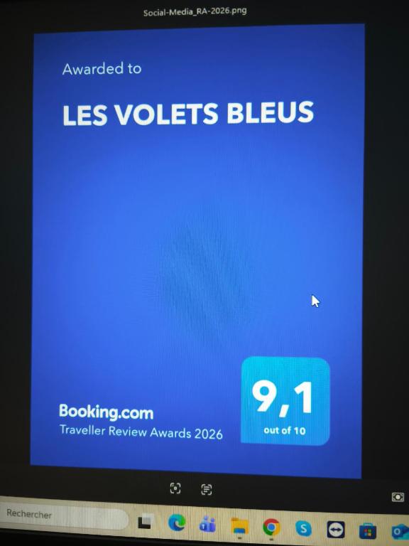 LES VOLETS BLEUS - 4