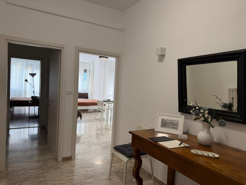 1402 Rooms - 2