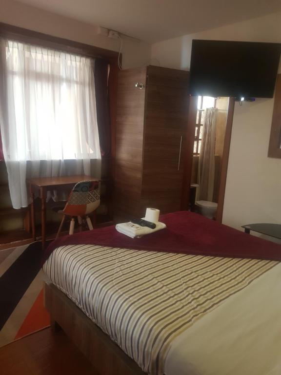Hostal NIZZA - 4