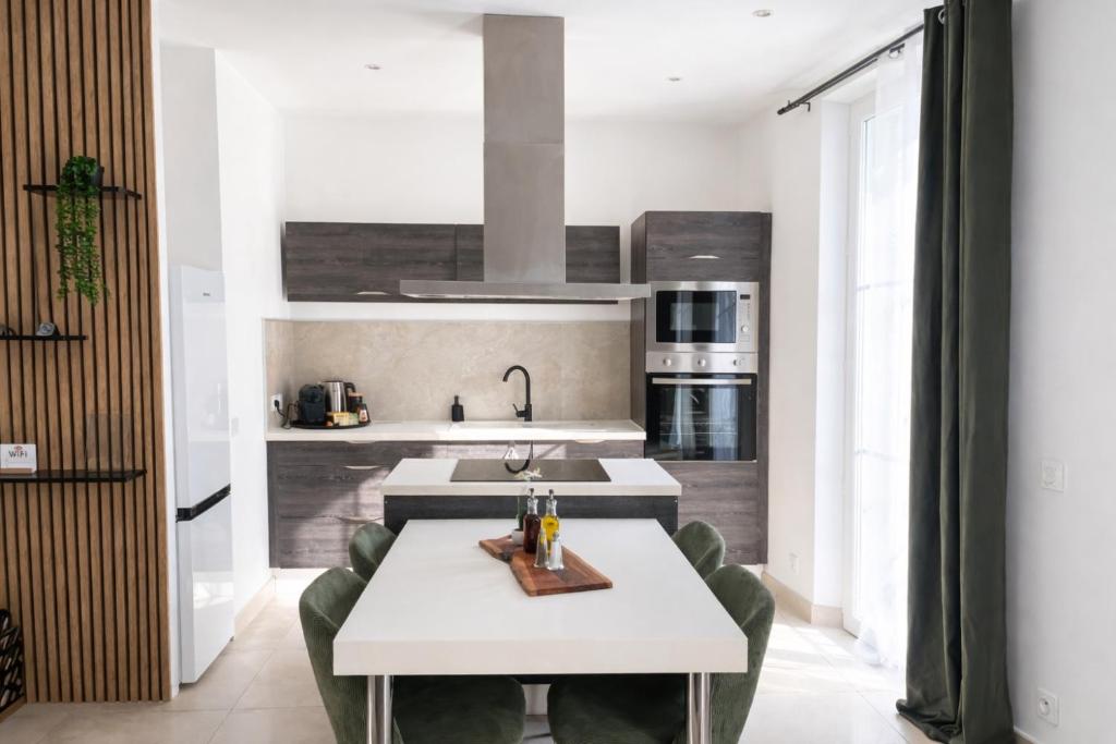Apparemment cosy avec balcon plein centre de Cannes - Carla home - 1