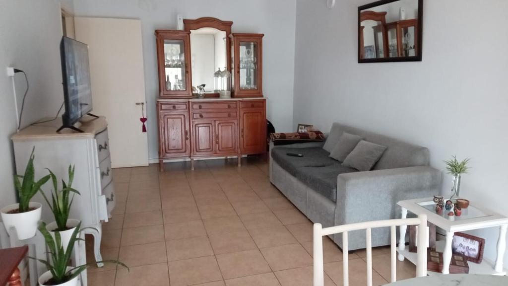 Departamento Centrico con facil acceso - 1