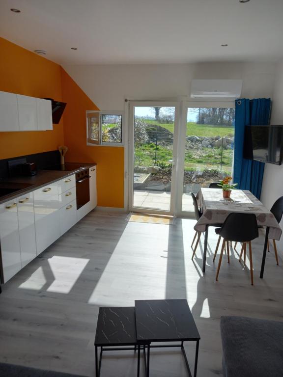 Chez Sophie, au calme, climatisé, proche d'Aix-les-bains - 2