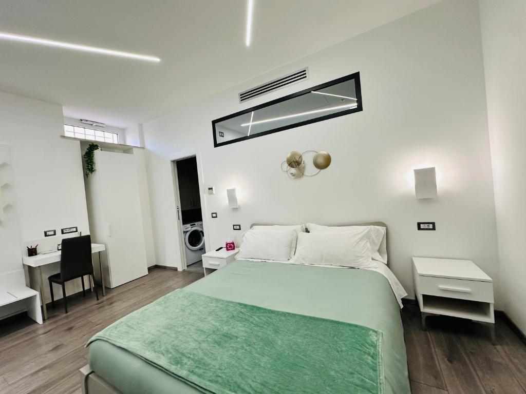 San Saba Street Apartment 52 - 4