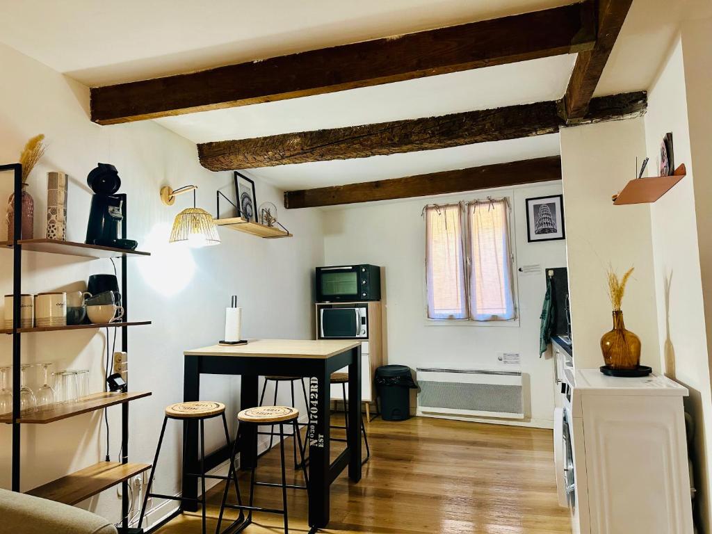 T3 au Cœur de Perpignan - Castillet & Cathédrale - Wi-Fi - 3