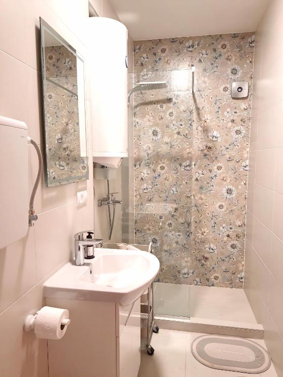 Quiet Modern Apartment near Knez Mihailova - 3