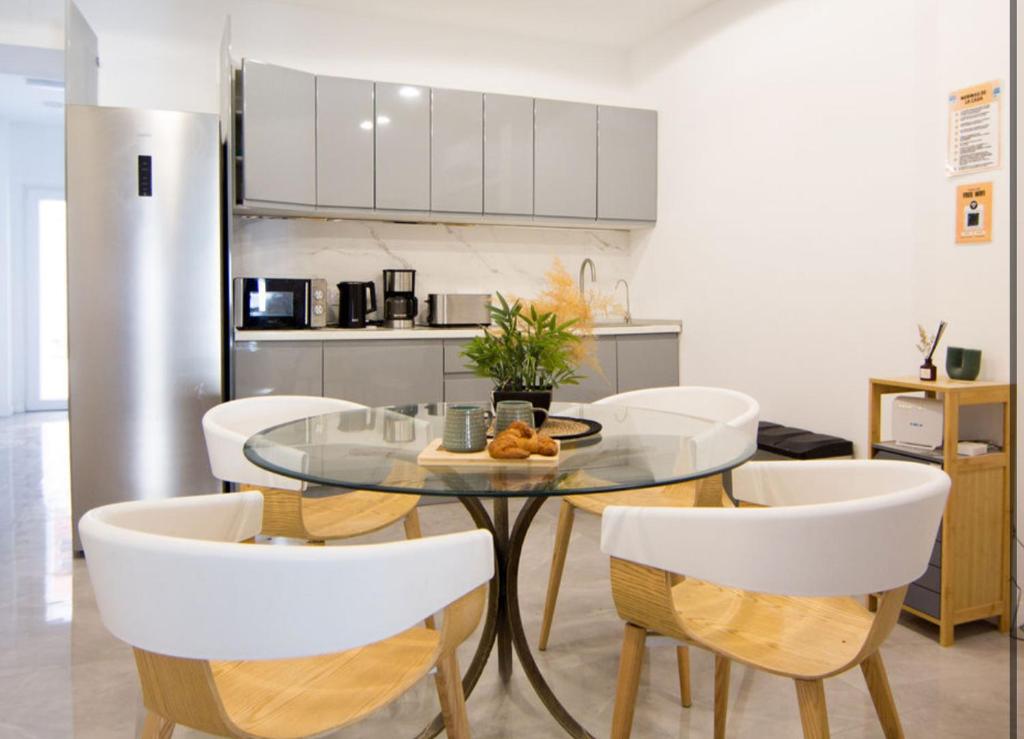 Habitación en Alicante 3 Plus - 3