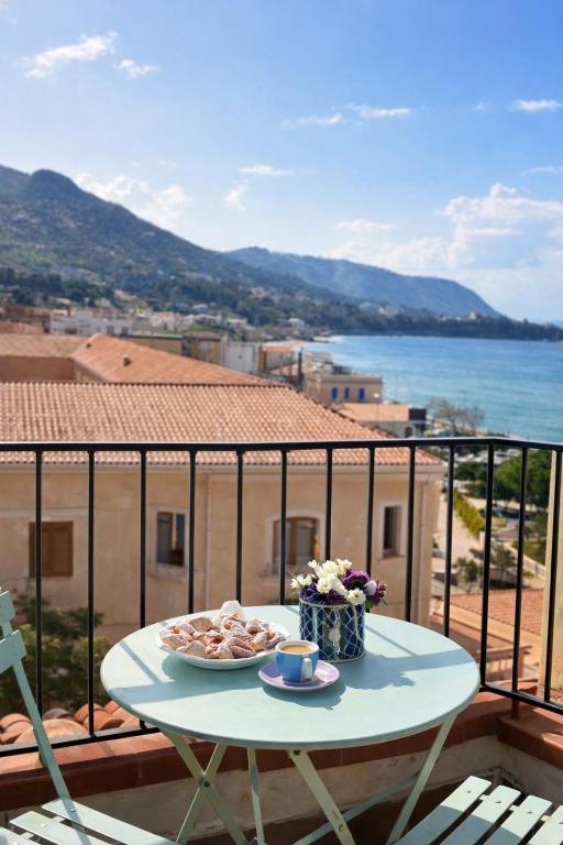 Spinuzza Boutique Guesthouse Cefalù, Sicily - 1