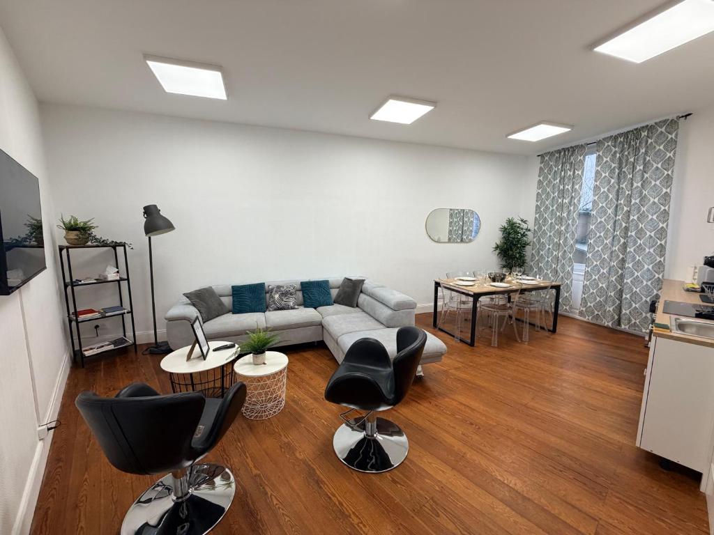 Les Suites Avenue des Vosges 6-8 people - 2