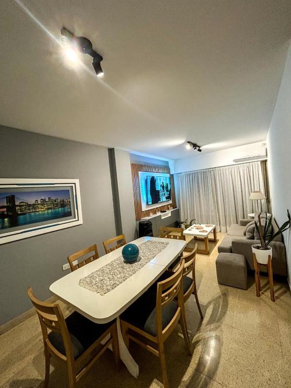 Departamento Centrico - Moderno- Incluye cochera - 1