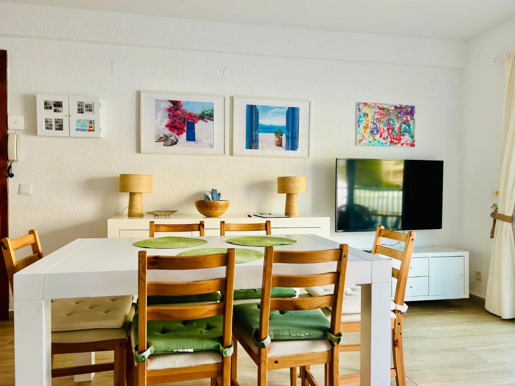 Apartamento 2 dormitorios en primera linea de playa San Cristóbal - 5