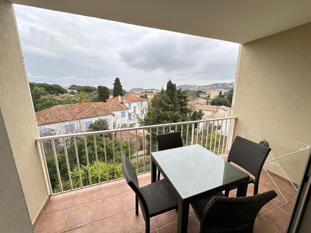 Appartement cosy à Cavalaire sur mer - 1