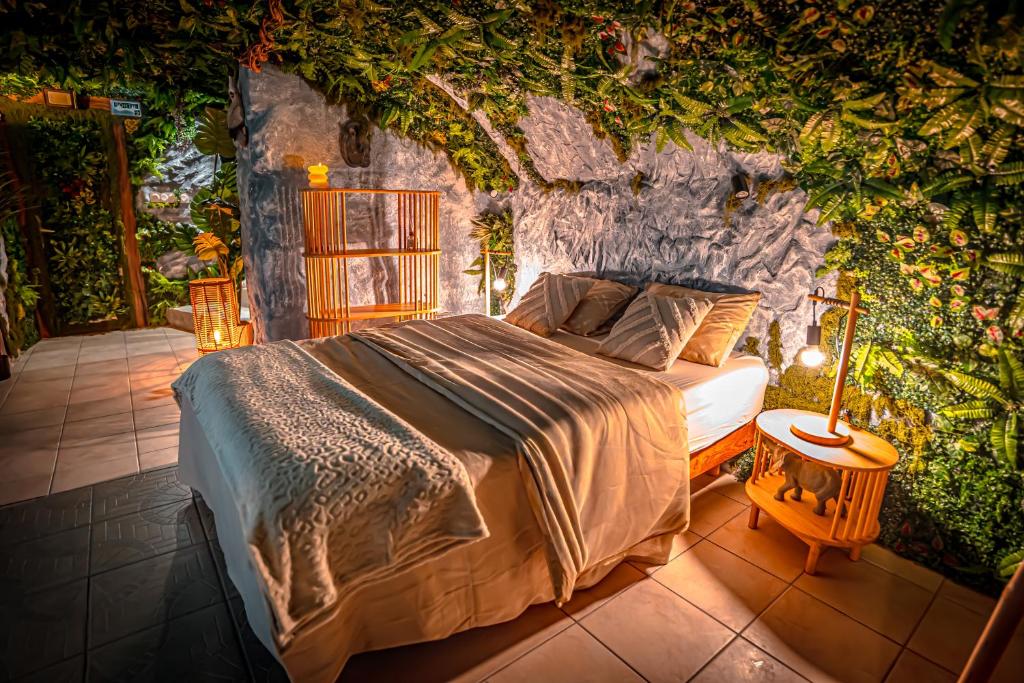 Jungle Caverne- spa privé, logement atypique - 5