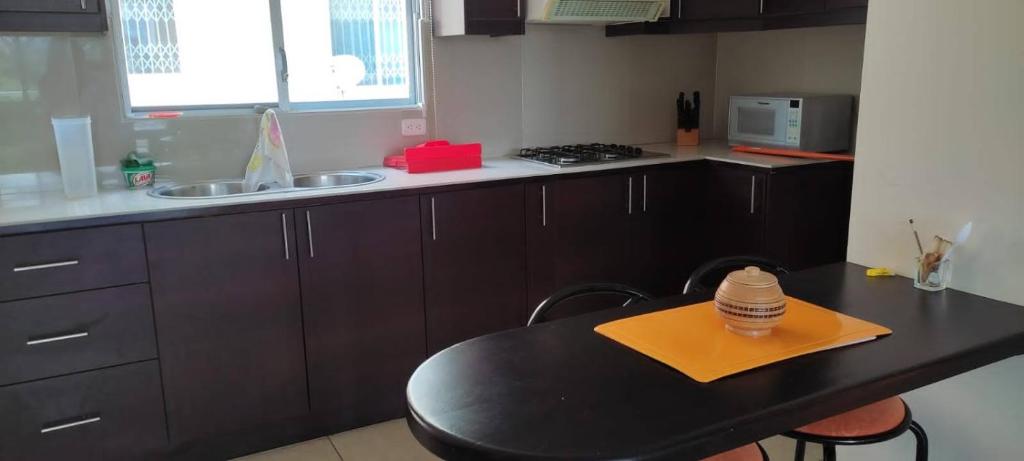 Departamento impecable en Tonsupa, Conjunto Salaverry VI - 3