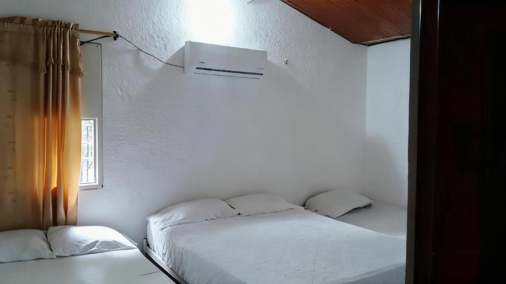 Habitación festival disponible solo con ventilador - 1