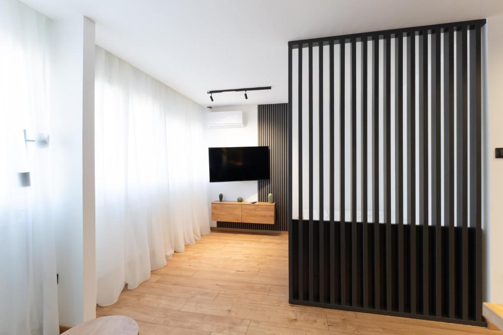 Sunny Danube Quay Luxe Studio - 5